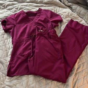 Grey’s Anatomy Scrub Set Size XS Raspberry